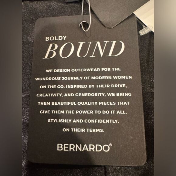 Bernardo vegan sleek jacket. Brand new! Amazing style! Black - Picture 2 of 16